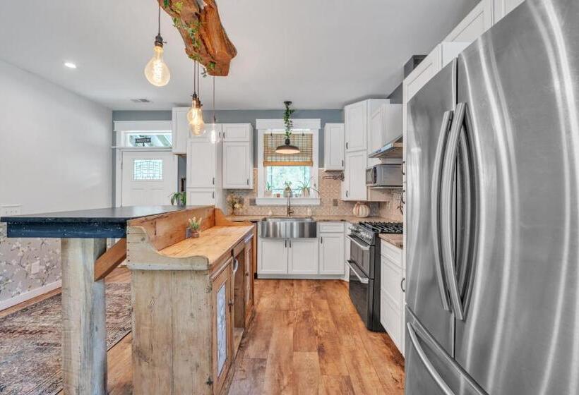 בית מלון כפרי Country Solitude Close To The Beach Farmhouse