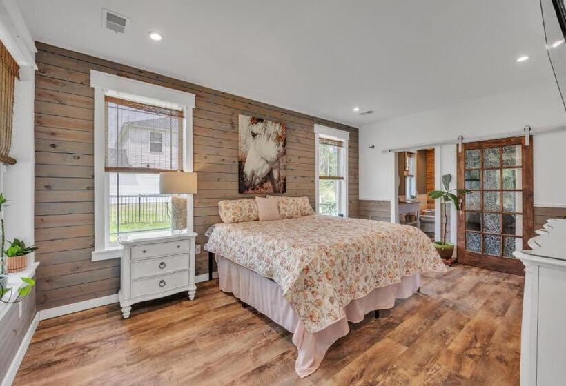 בית מלון כפרי Country Solitude Close To The Beach Farmhouse