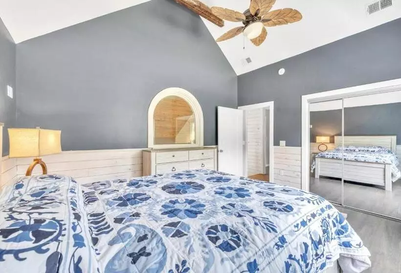 ホテル Country Solitude Close To The Beach Farmhouse