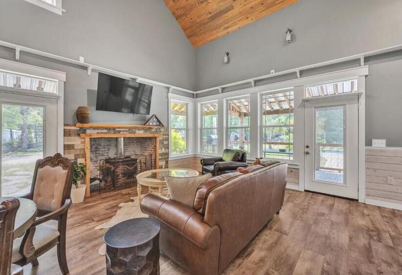 בית מלון כפרי Country Solitude Close To The Beach Farmhouse