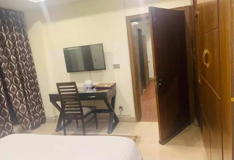 هتل Executive Residency