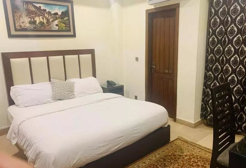 هتل Executive Residency