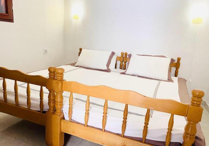 پانسیون Apartmani I Sobe Radojičić