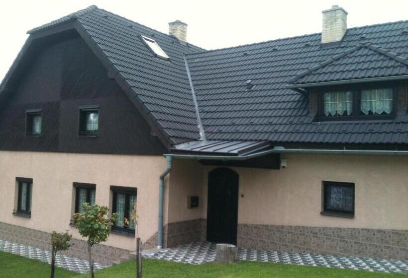 膳宿费 Chalupa Podlesí