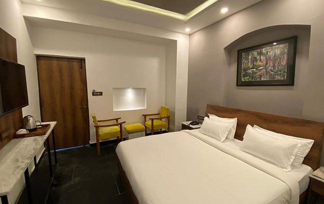 Majatalo Meeram Ganga, A Heritage Stay By The Ganges At Triveni Ghat