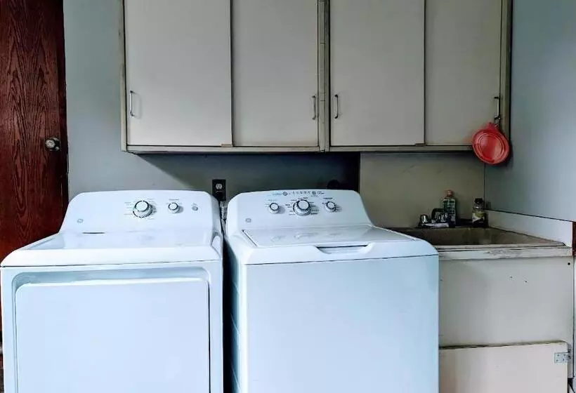 ペンション Private Guest Suite In West Bellevue Home