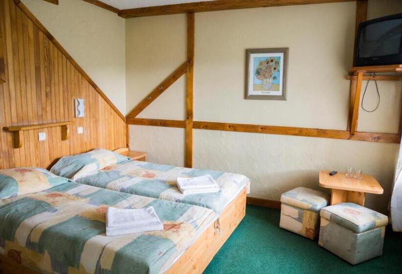 منتجع Perlyna Karpat