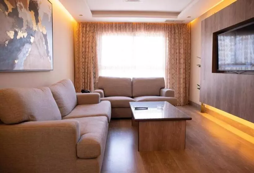 Terrace Furnished Apartments   Mahboula