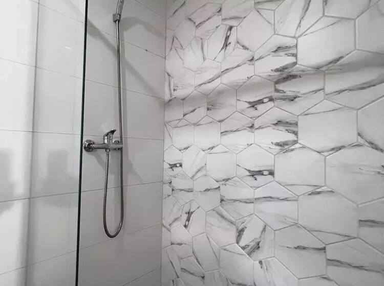 Waiki Apartaestudio Amoblados