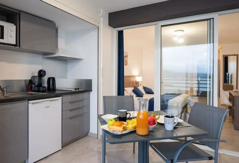 B&b Home Fort De France Marina