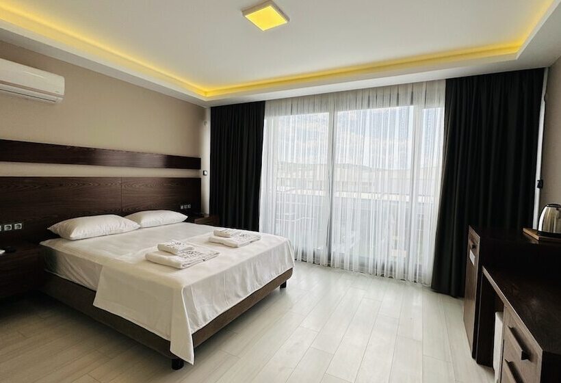 مبيت وإفطار No 48 Alaçatı