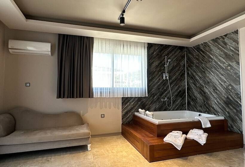 مبيت وإفطار No 48 Alaçatı