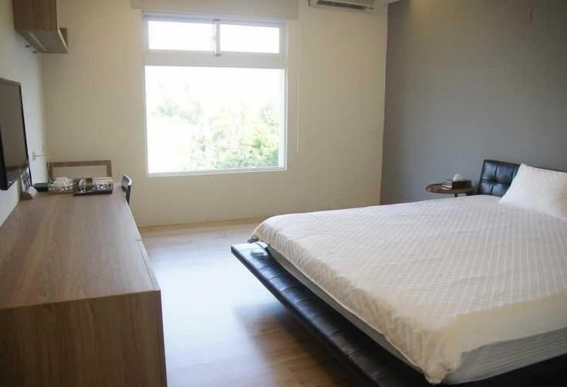 تختخواب و صبحانه Kenting Grandmas