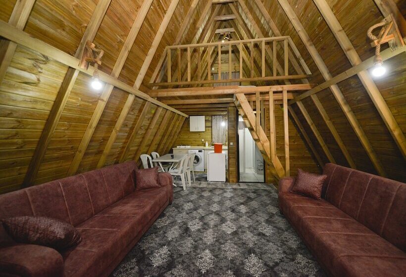 تختخواب و صبحانه Noel Bungalov Cafe