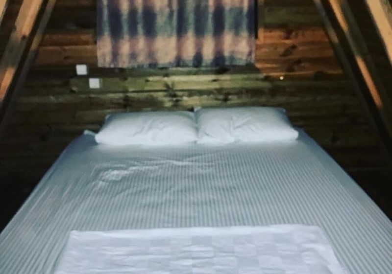 تختخواب و صبحانه Noel Bungalov Cafe