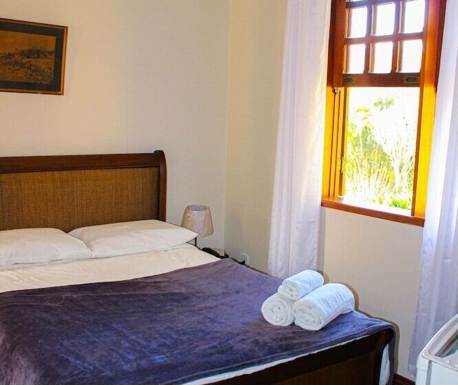 여관 Pousada E Restaurante Arara Ltda