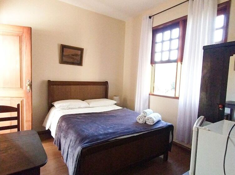 여관 Pousada E Restaurante Arara Ltda