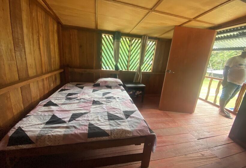 Отель Cabanas Takana