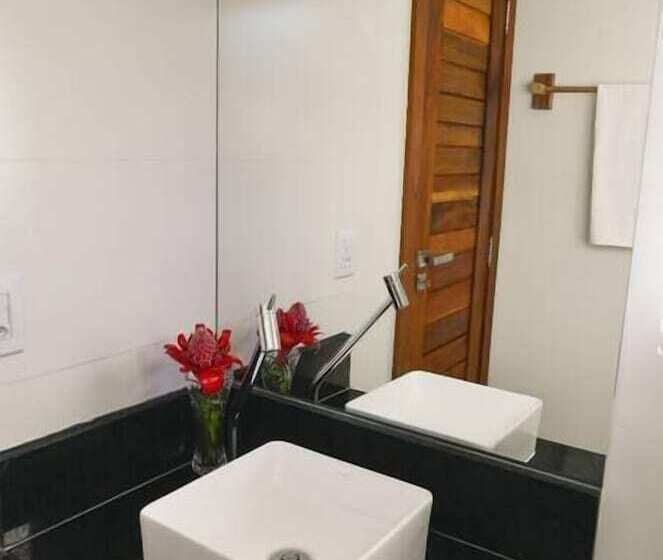 ホテル Cond Fechado Na Ponta Do Muta