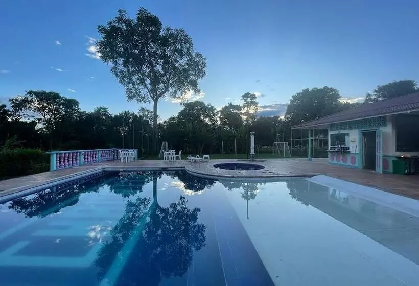 Hotelli La Posada Circa