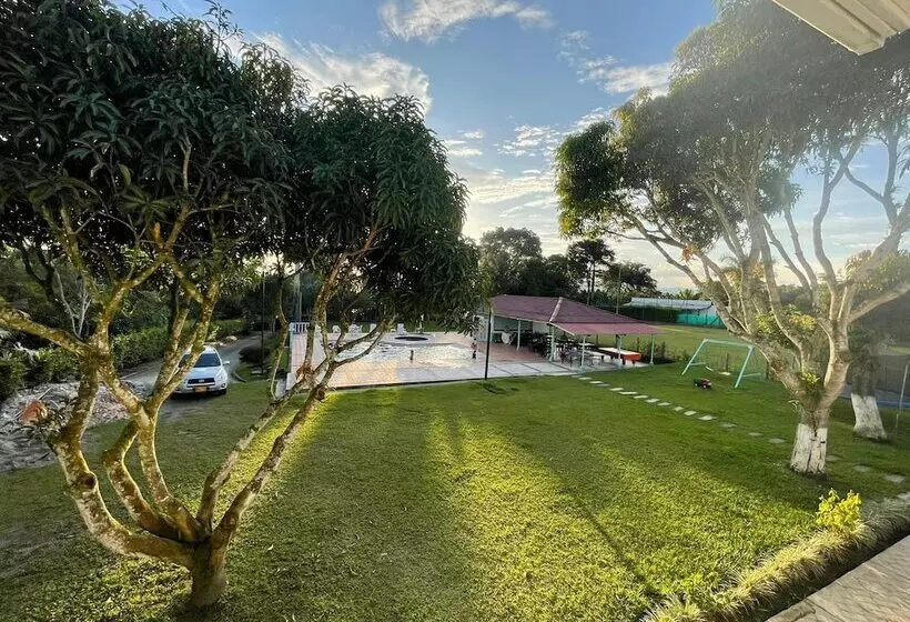 Hotelli La Posada Circa