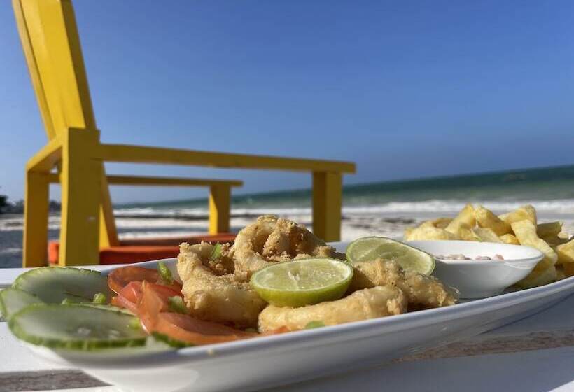 فندق Stonehouse Beach Jambiani