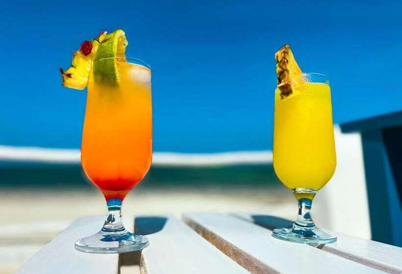 فندق Stonehouse Beach Jambiani