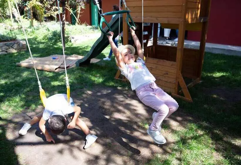 پانسیون Beit El Hana