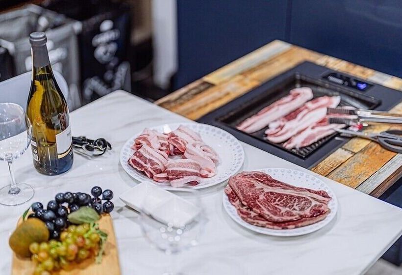 Пансион U Kids Pool Villa