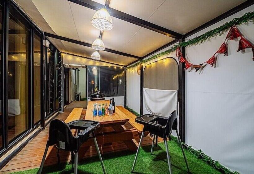 Пансион U Kids Pool Villa