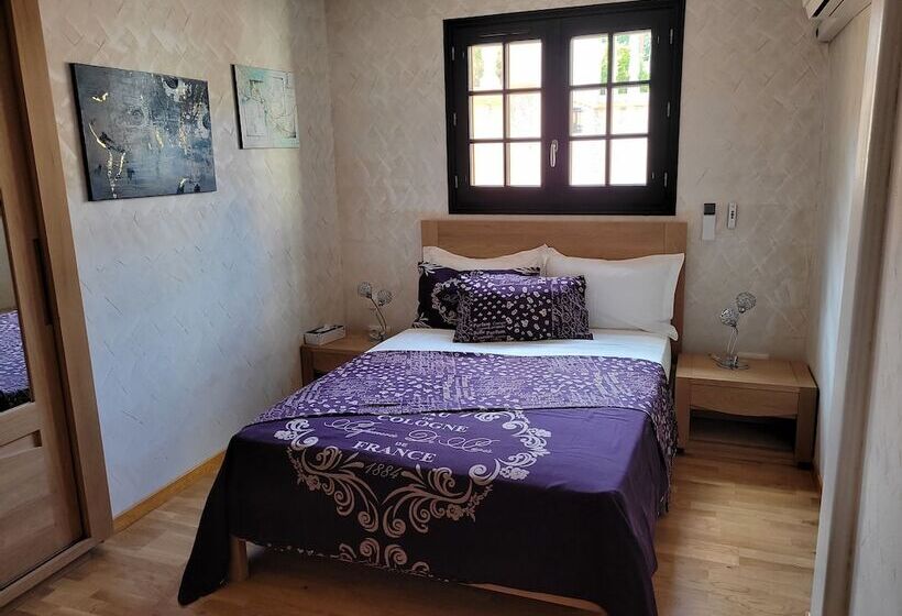 膳宿费 Villa René