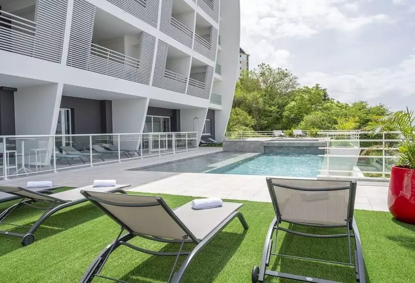 B&b Home Fort De France Marina