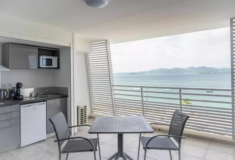B&b Home Fort De France Marina