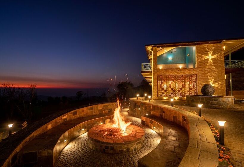 Resort Infinitea Retreat Bir