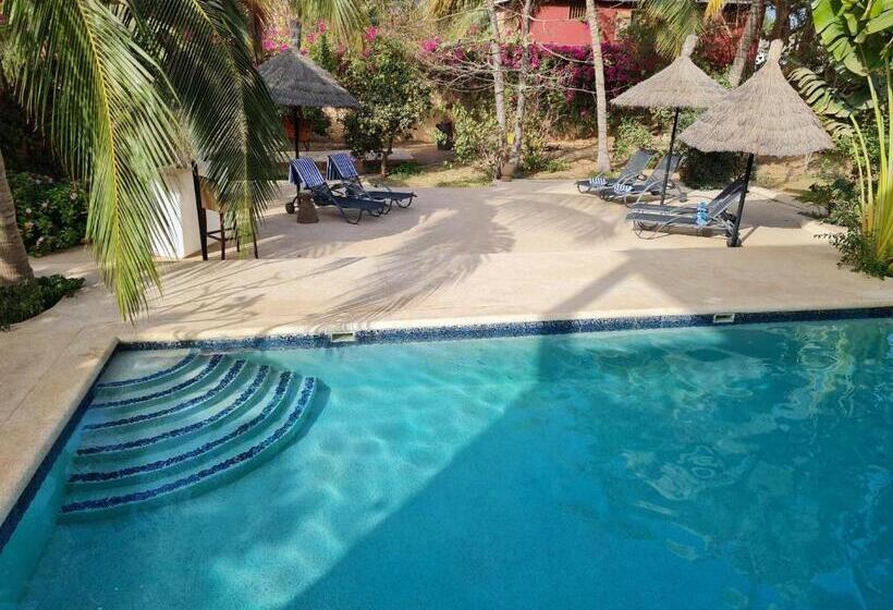 هتل Le Souimanga Bleu Saly