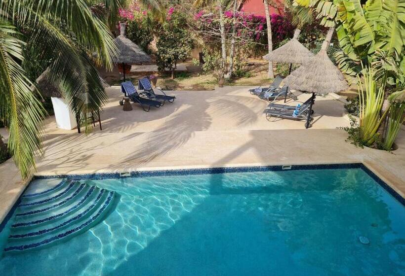 هتل Le Souimanga Bleu Saly