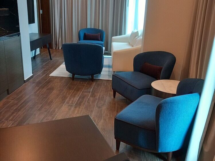 C   Hotel And Suites Doha