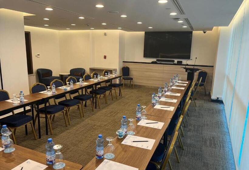 C   Hotel And Suites Doha