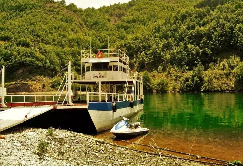 Auberge Rozafa Ferry & Accommodation