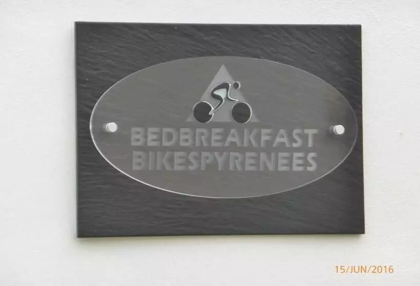 Bed and Breakfast Bedbreakfastbikespyrenees