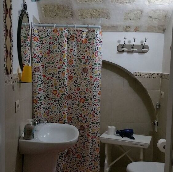 تختخواب و صبحانه Casa Nave