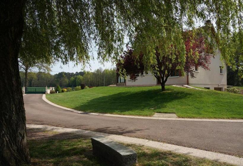 مبيت وإفطار Le Petit Chaton