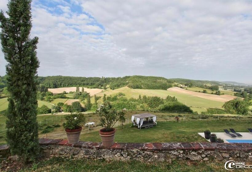 Bed and Breakfast Le Relais De Roquefereau