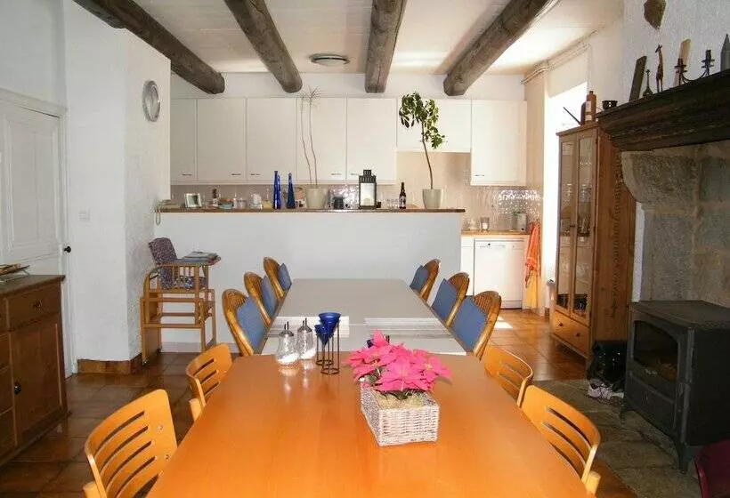 Aamiaismajoitus (B&B) Maison Neuve Grandval