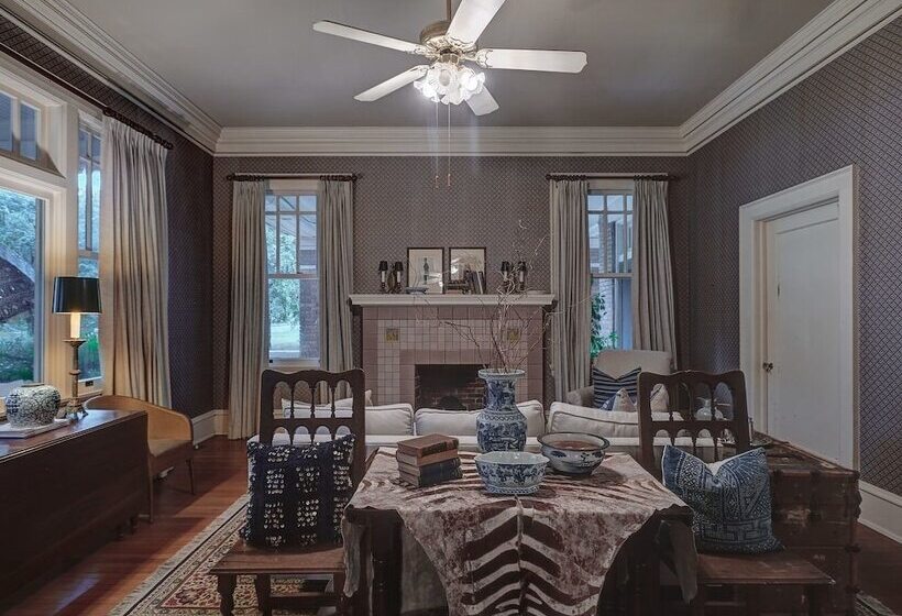 민박 The English Merchant's Inn