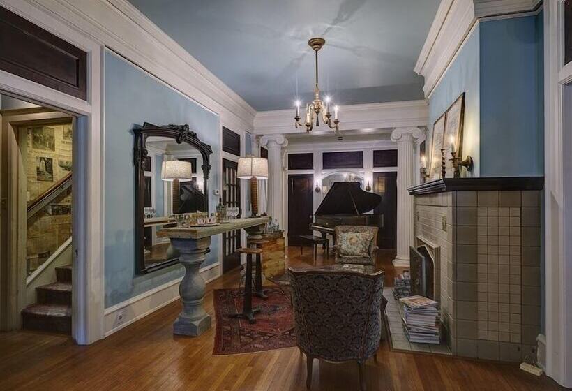 민박 The English Merchant's Inn