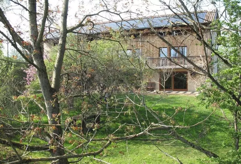Hotelli Bioagriturismo Vegan Campo Di Cielo
