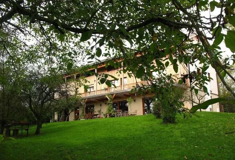Hotelli Bioagriturismo Vegan Campo Di Cielo