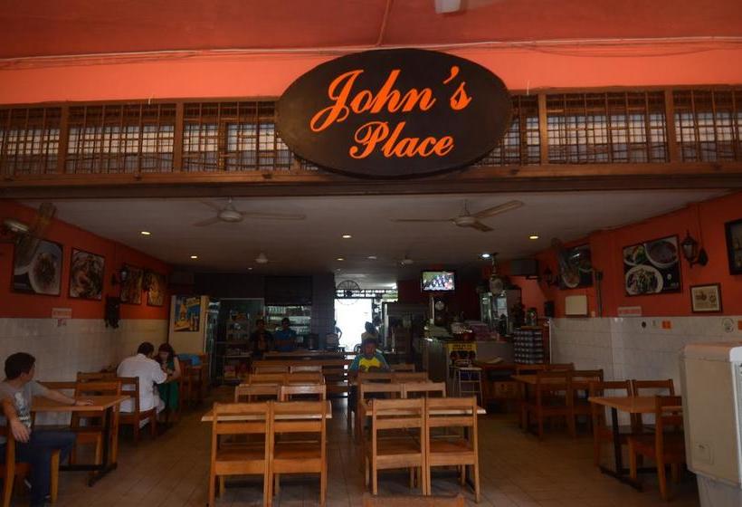 בית מלון כפרי Johns Place