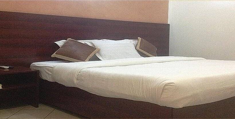 Newton Park Hotels & Resort